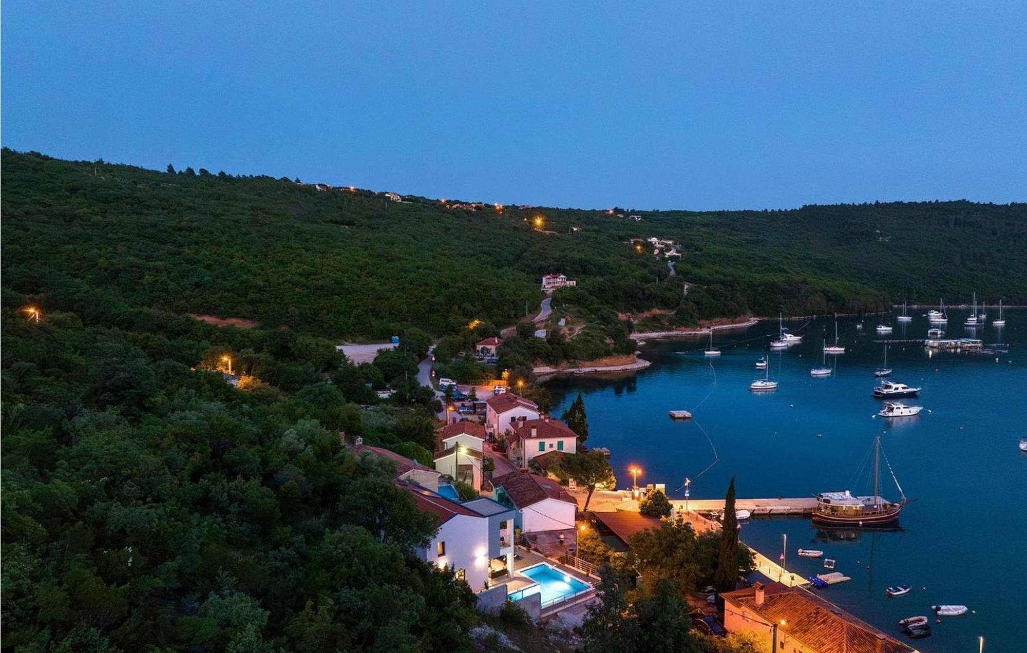 Villa Cincin Rasa Екстер'єр фото